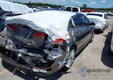 2018 Kia Optima Ex z USA, uszkodzony, nr VIN 5XXGU4L31JG204208